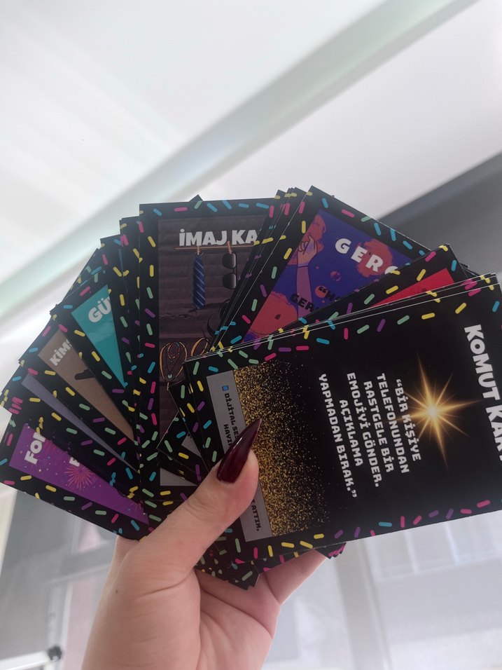 Your turn Kart Oyunu - Tüm Geceyi Değiştirir - Görsel 4