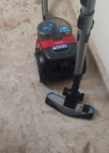 Philips Kırmızı Gri Elektrikli Süpürge