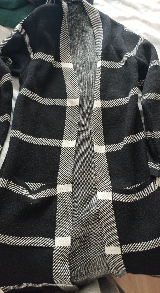 Gri Ekose Desenli Kadın Hırka - Görsel 2