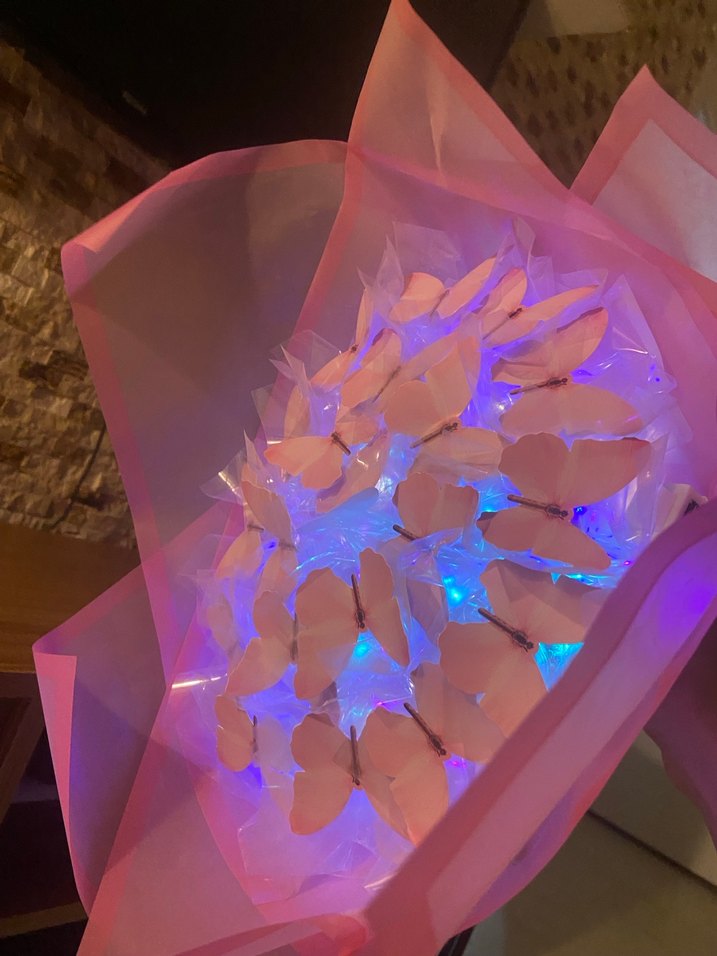 Pembe Işıklı Kelebekli hediyelik buket - Görsel 2