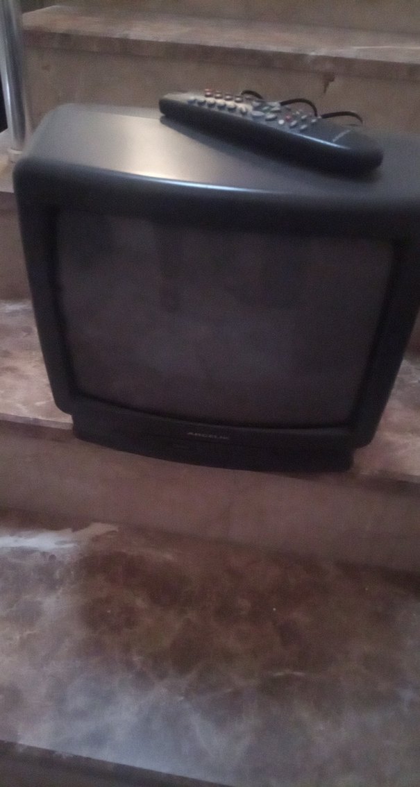 Siyah CRT Monitör ve Kumanda 37 ekran - Görsel 3