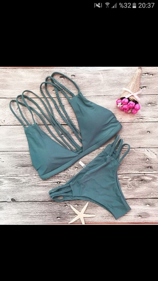 bikini..