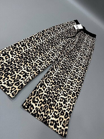 Zara Palazzo Eşofman Altı