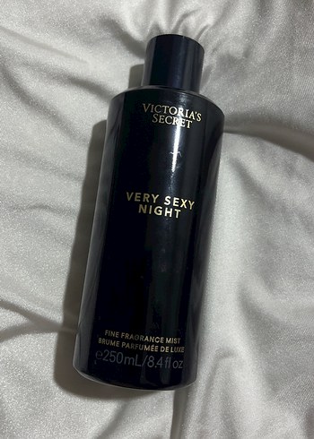 Victoria's Secret Very Sexy Night Parfüm Mist 250ml