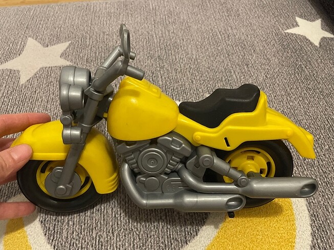 Oyuncak motor