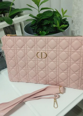 Pembe Nakışlı Kadın Çantası Fermuarlı - Görsel 4