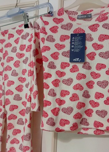 Kız Çocuk Uzun Kollu Kalp Desenli Pijama Takımı - Görsel 6