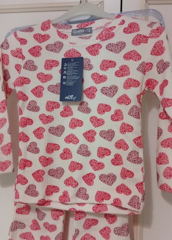 Kız Çocuk Uzun Kollu Kalp Desenli Pijama Takımı - Görsel 9