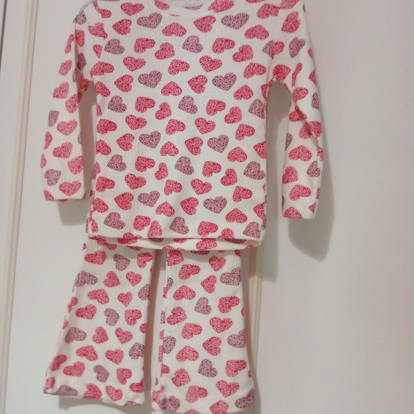 Kız Çocuk Uzun Kollu Kalp Desenli Pijama Takımı - Görsel 3