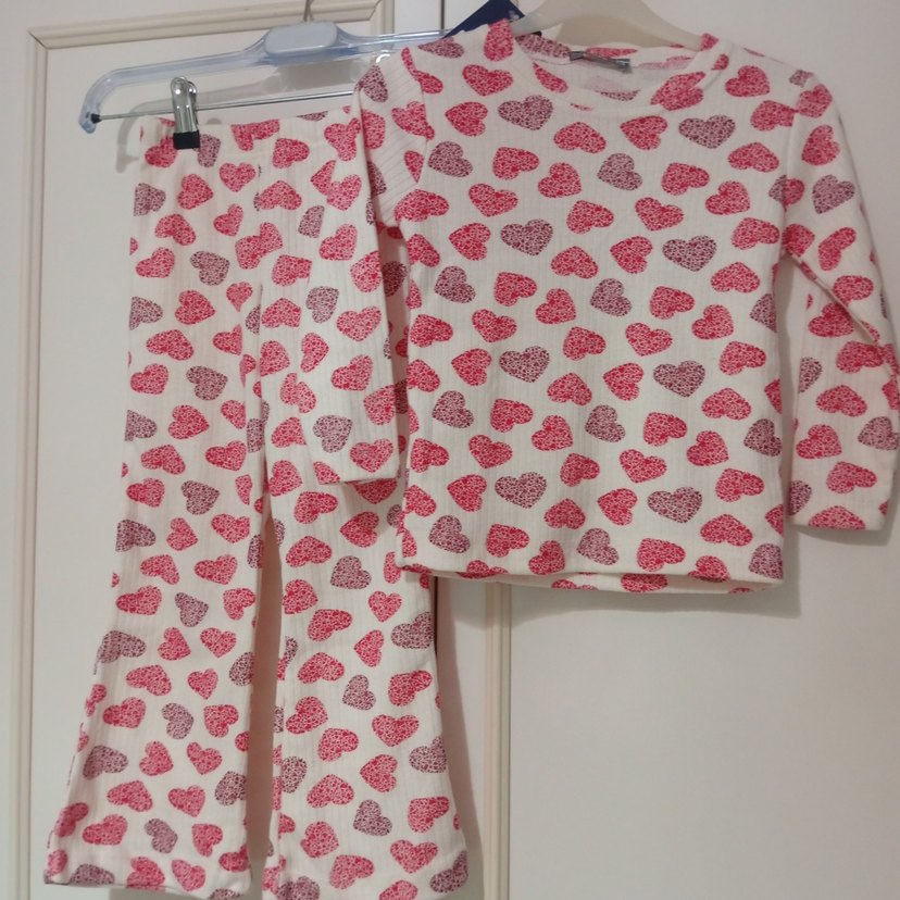 Kız Çocuk Uzun Kollu Kalp Desenli Pijama Takımı - Görsel 2