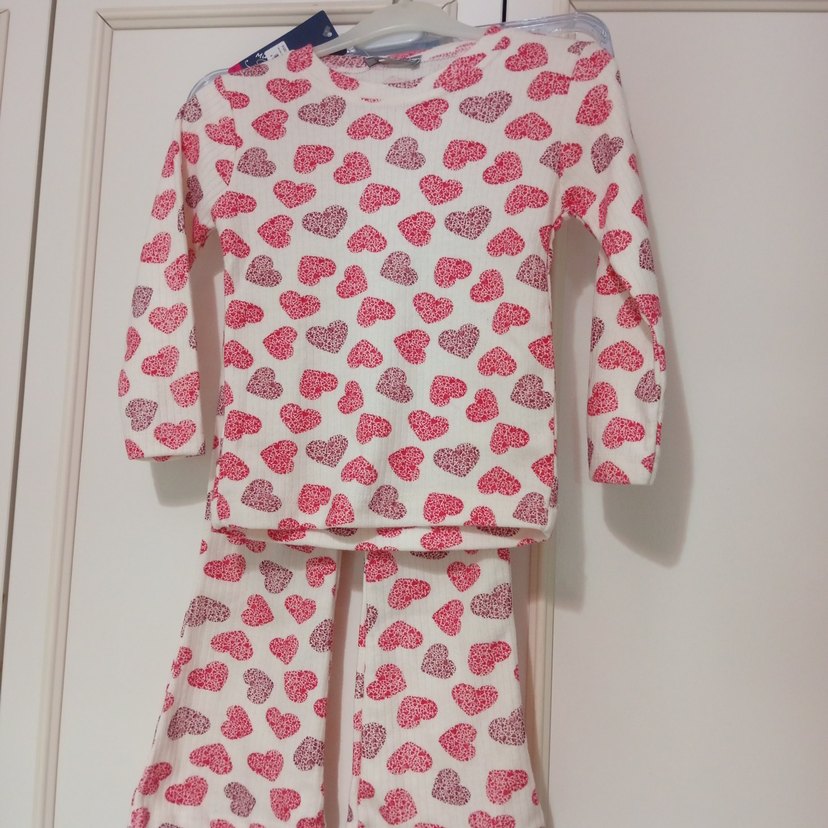 Kız Çocuk Uzun Kollu Kalp Desenli Pijama Takımı - Görsel 4