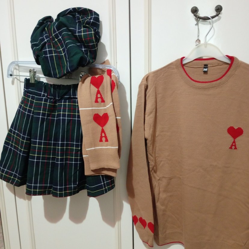 Nakışlı Kahverengi Kız Triko Kazak - Görsel 3