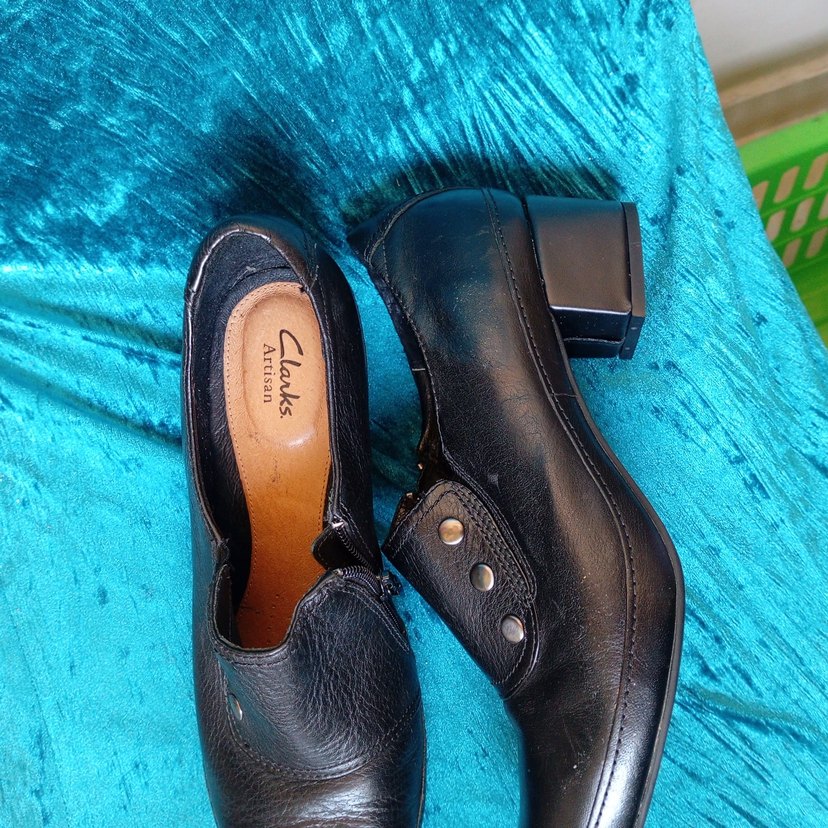 Clarks Siyah Deri Bilekli Ayakkabı — görsel 7/10