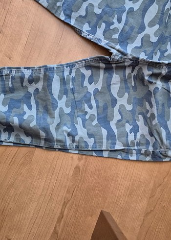 Erkek Çocuk Kamuflaj Desenli Kot Pantolon - Görsel 2