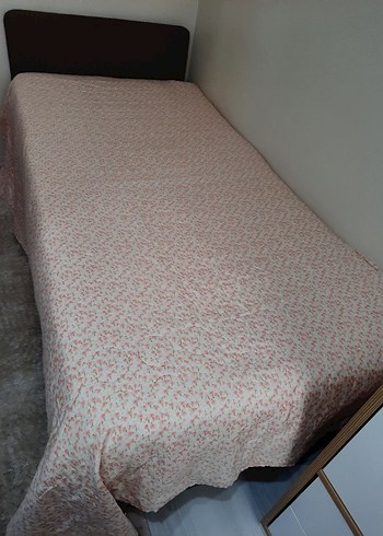 Diğer Tek kişilik pike yatak örtüsü