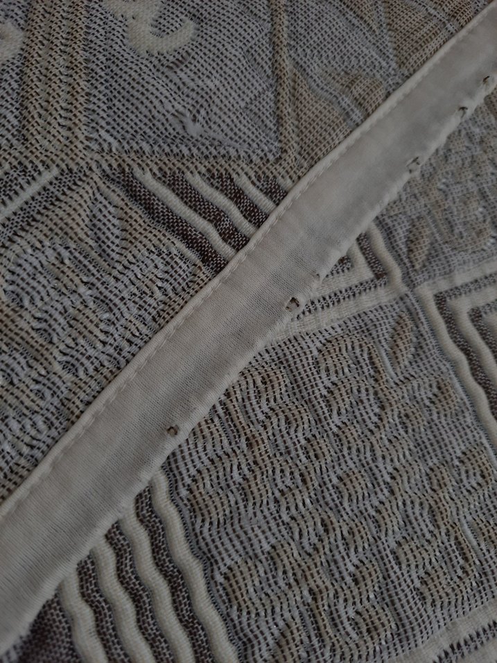 Gri Nakışlı Yatak Örtüsü - Görsel 3