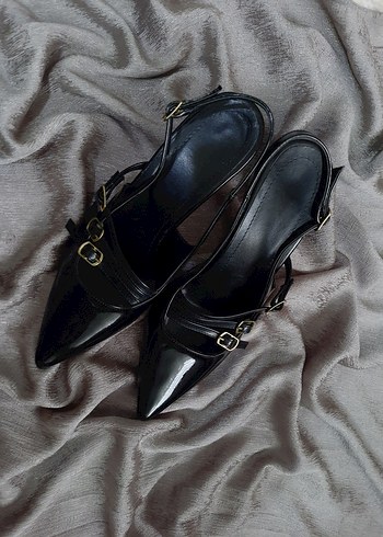 Siyah Tokalı Kadın Stiletto - Görsel 2