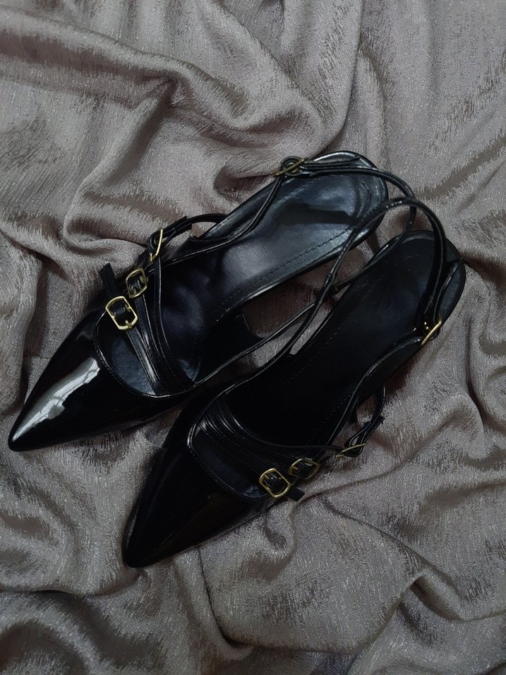 Siyah Tokalı Kadın Stiletto - Görsel 3