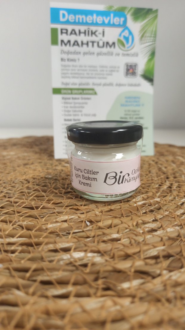 Kuru Ciltler İçin Bakım Kremi - Görsel 2