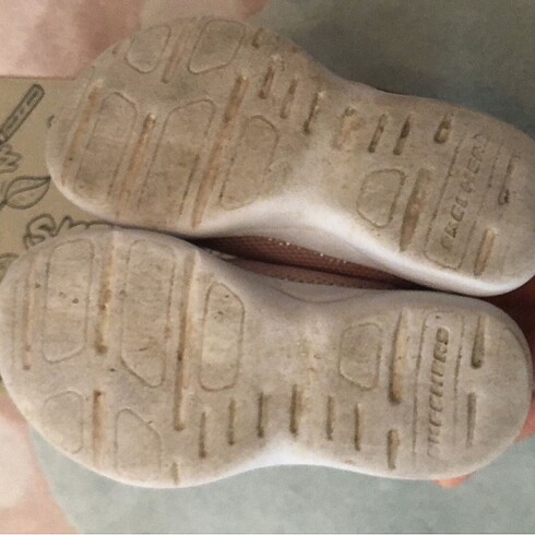 24 Beden pembe Renk Skechers kız çocuk ayakkabısı