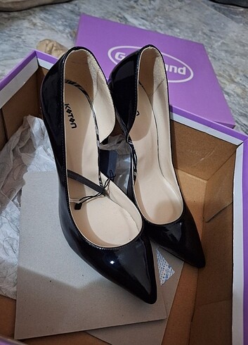 Siyah stiletto