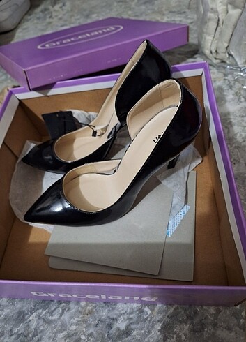 40 Beden Siyah stiletto