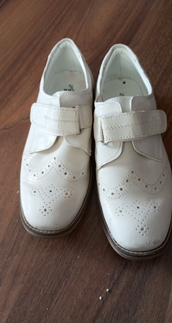 Kemerli Beyaz Erkek Çocuk Ayakkabısı - Görsel 3