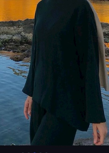 Koyu Yeşil Triko Takım - Görsel 2