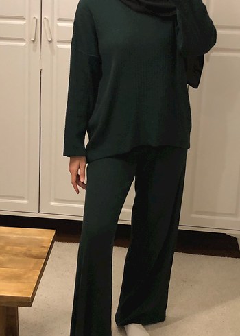 Koyu Yeşil Triko Takım - Görsel 4