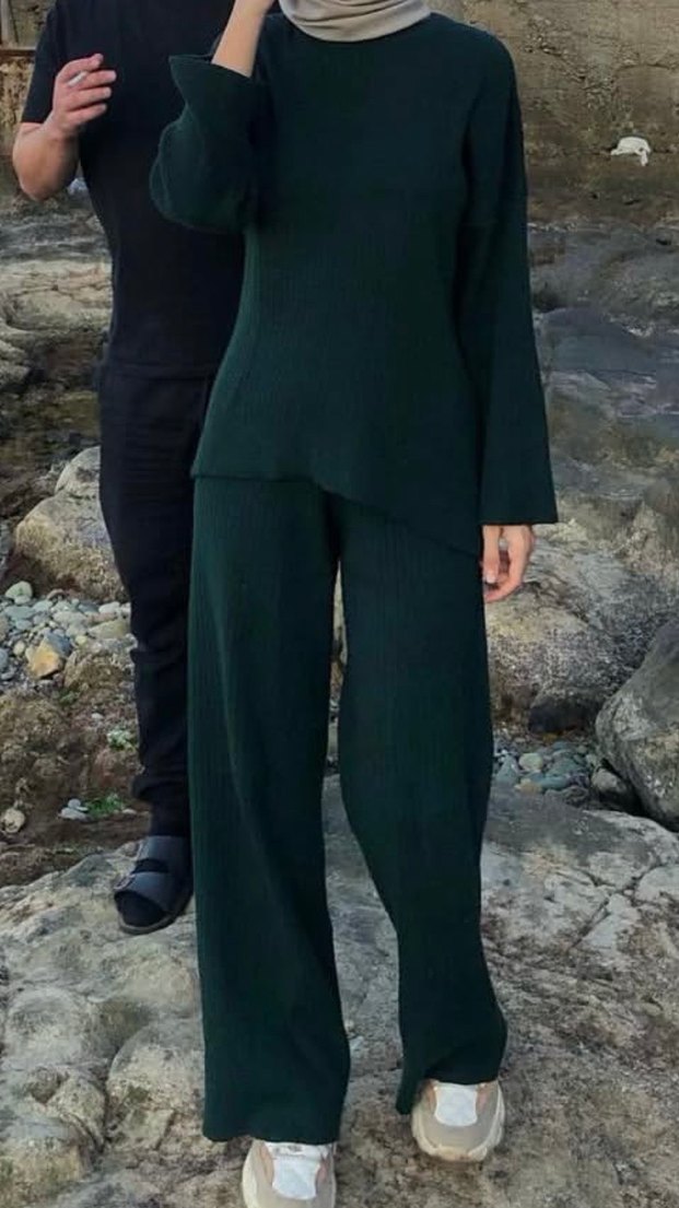 Koyu Yeşil Triko Takım - Görsel 3