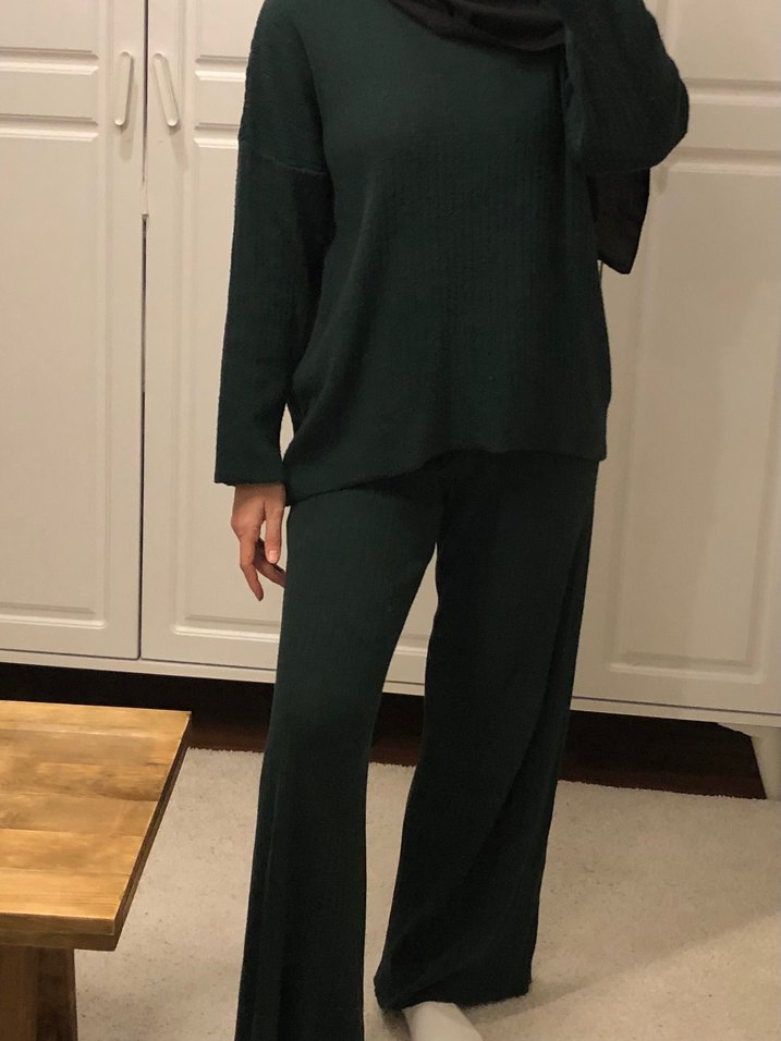 Koyu Yeşil Triko Takım - Görsel 4