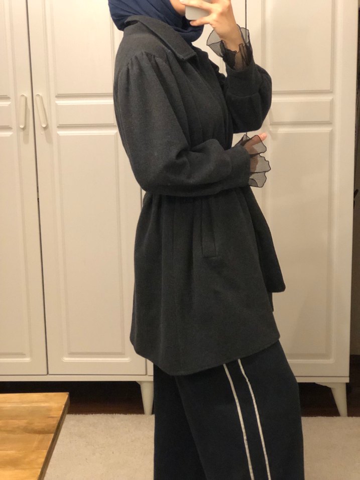 Gri Kemerli Kadın Yün Kaban - Görsel 2