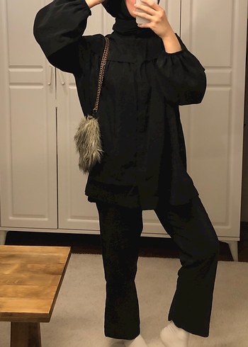 Parlak Siyah Gömlek Pantolon Takım - Görsel 4