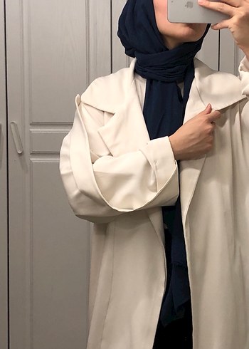 Beyaz Uzun Kadın Trençkot - Görsel 3