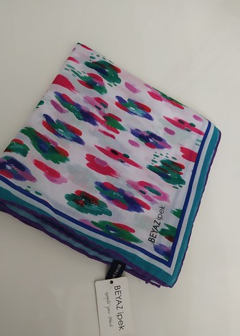 Bvlgari Baskılıi Kadın başörtüsü - Görsel 3