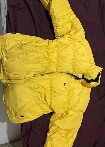 orijinal Nike sarı mont - Ana görsel