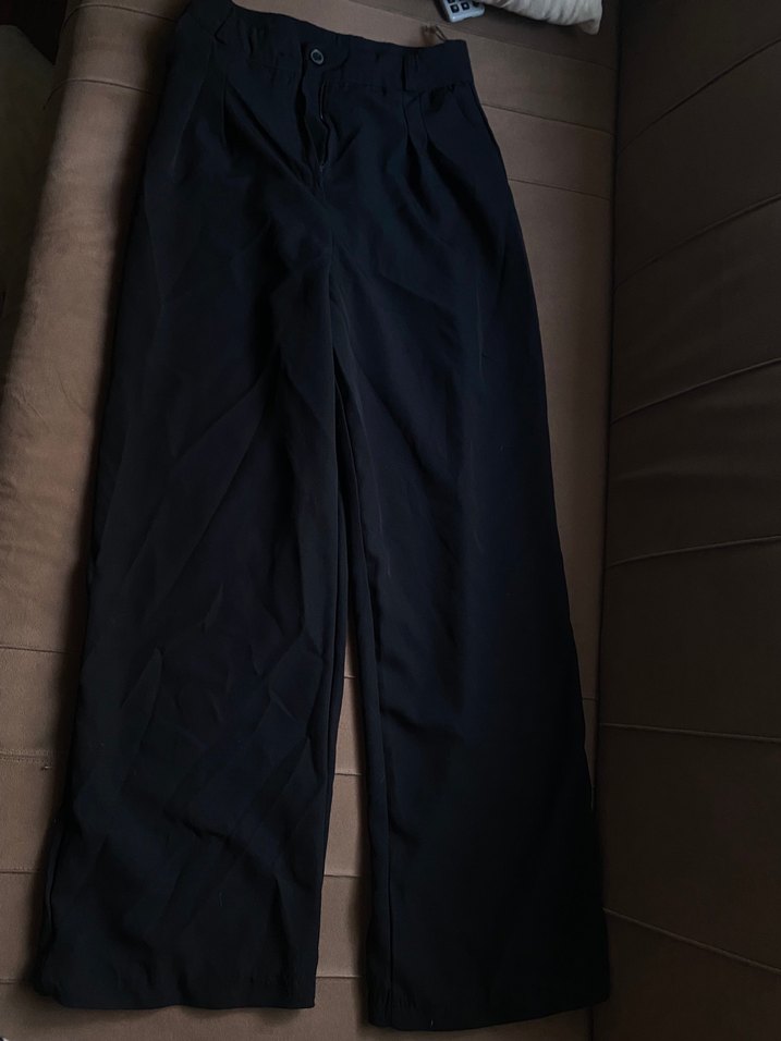 Düğmeli Siyah Kadın Kumaş Pantolon - Görsel 2