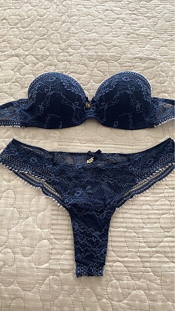 Intimissimi İç Çamaşırı Takım