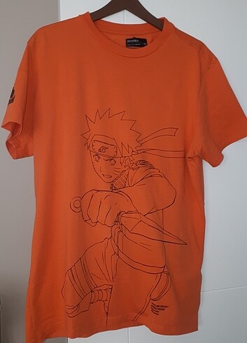 naruto bershka tshirt 