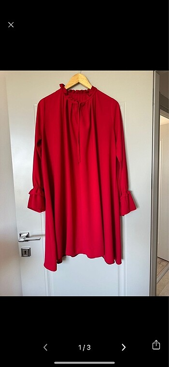 Kırmızı tunik