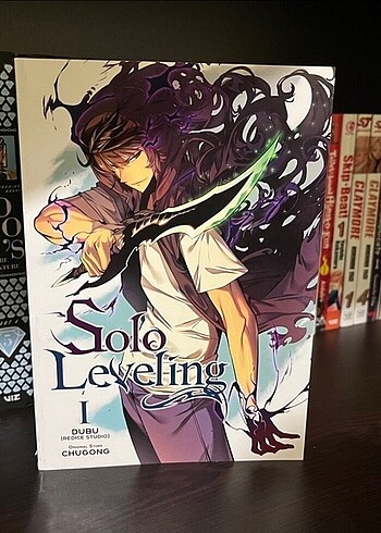 Solo Leveling 1.Cilt ingilizce manga