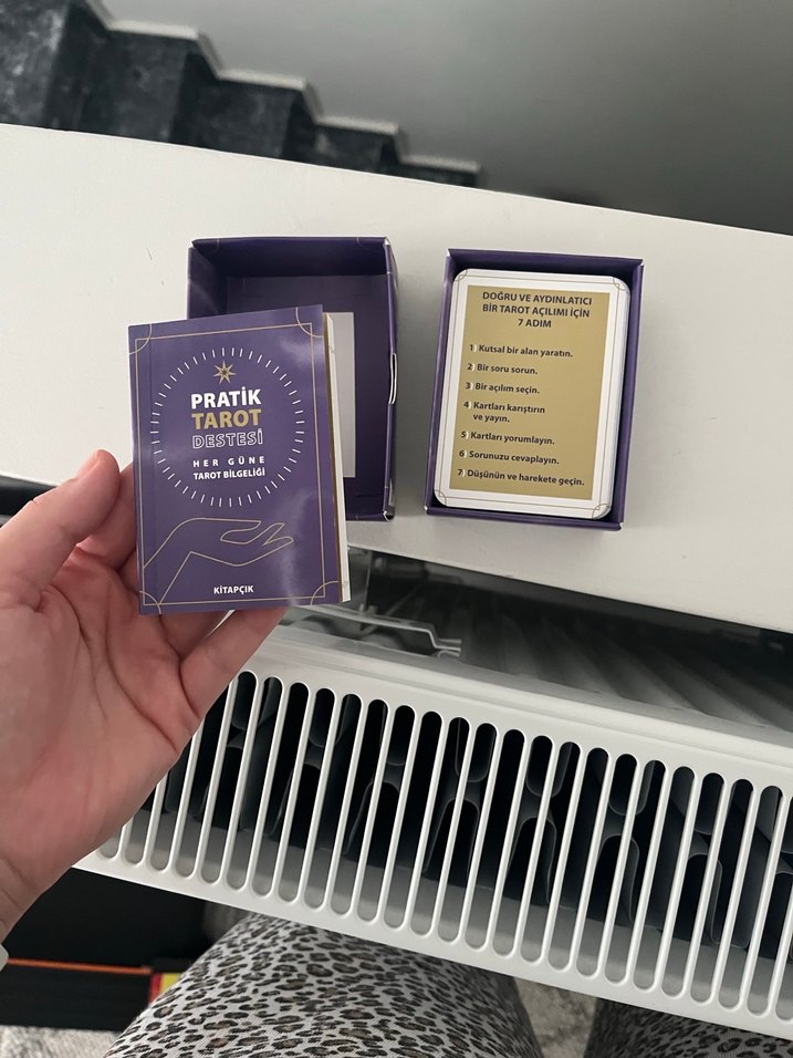 Pratik Tarot Destesi - Her Güne Tarot Bilgisi - Görsel 2