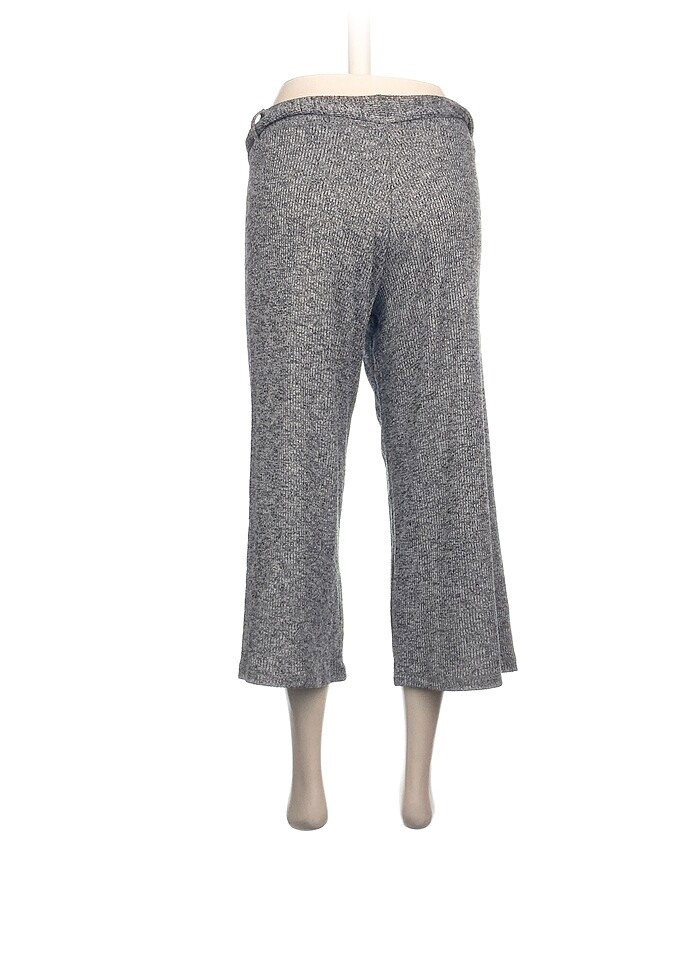 Pull and Bear Bermuda / Kapri %70 İndirimli. - Görsel 3