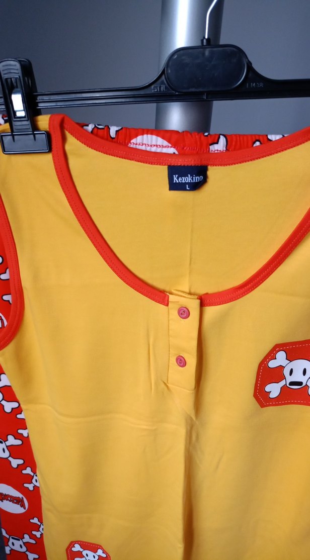 Renkli Desenli  ve  Pijama Takımı - Görsel 2