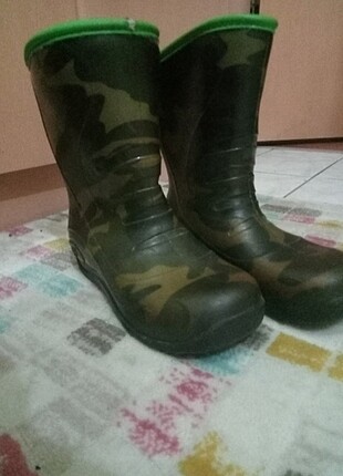 Bottt