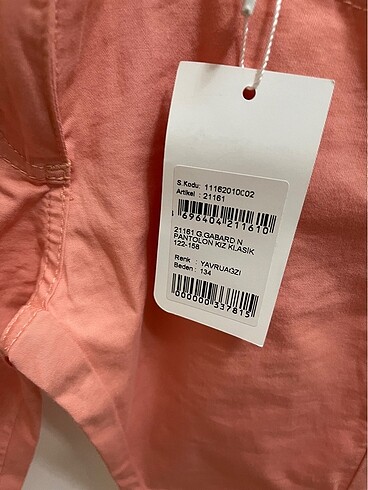 9 Yaş Beden çeşitli Renk Yavruağzı ince gabardin pantolon. 9 yaş