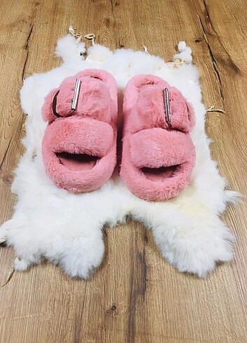 Peluş terlik 