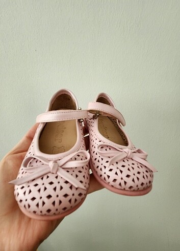  Bebek ayakkabısı 