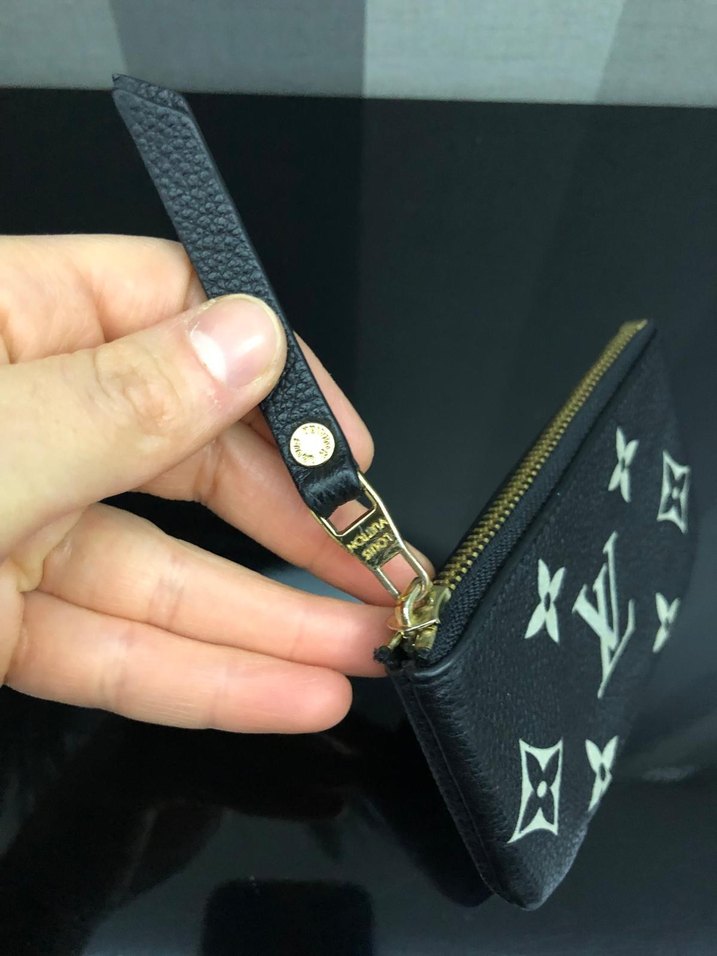 Louis Vuitton Siyah Deri Cüzdan - Görsel 5