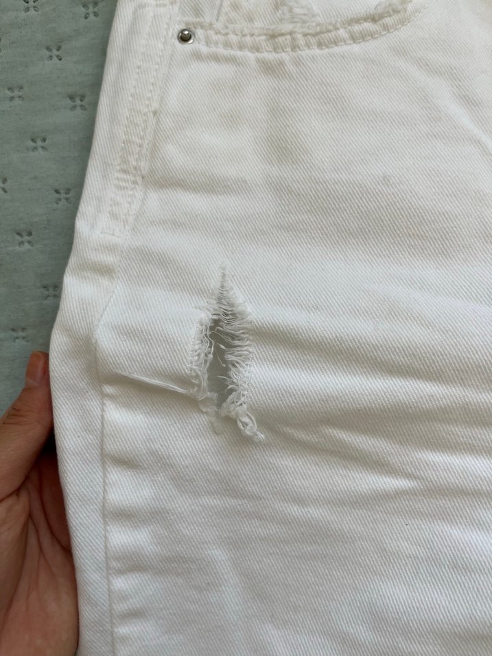 Beyaz Kot Şort - Görsel 2